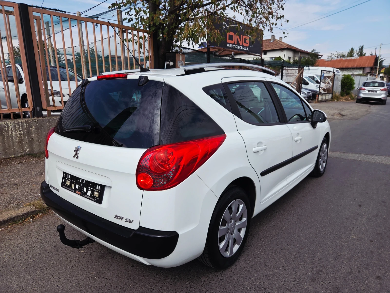 Peugeot 207 1, 400 EURO5, снимка 7 - Автомобили и джипове - 55878933