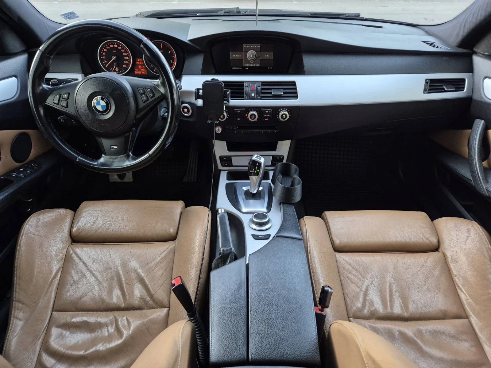 BMW 525 3.0 M57 | Facelift | M пакет | Automatic, снимка 10 - Автомобили и джипове - 56120705