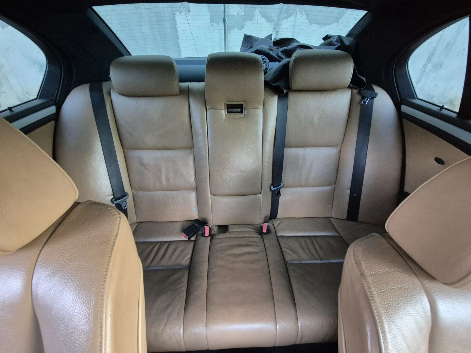 BMW 525 3.0 M57 | Facelift | M пакет | Automatic, снимка 11 - Автомобили и джипове - 56120705