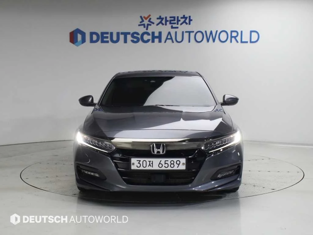Honda Accord 2.0 Turbo Sport autogeorge.com, снимка 5 - Автомобили и джипове - 56128952