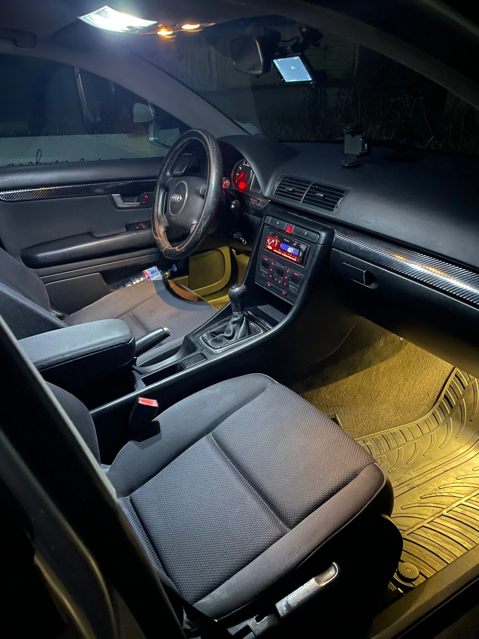 Audi A4 Авант, снимка 16 - Автомобили и джипове - 56245886