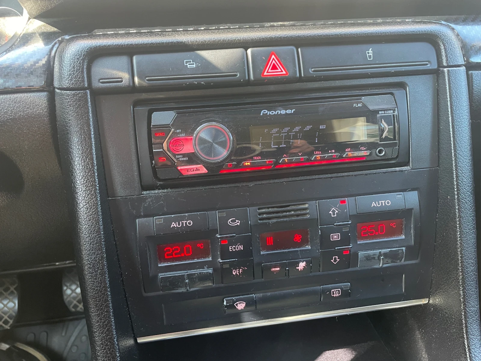 Audi A4 Авант, снимка 13 - Автомобили и джипове - 56245886