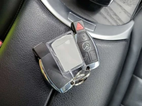 Mercedes-Benz GLC 300 4MATIC | PANO | KEYLESS | AMBIENT | CARFAX, снимка 8