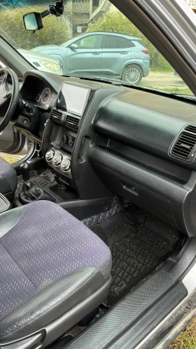 Honda Cr-v Газ-бензин 4х4, снимка 13