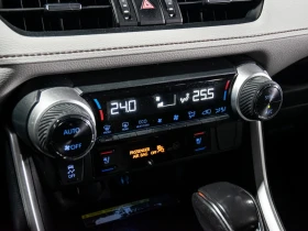 Toyota Rav4 * АвтоКредит * (ЦЕНА ДО БГ), снимка 13