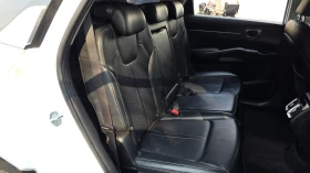 Kia Sorento 2.5T 2WD Trendy | Distronic | 7 Seats, снимка 12