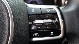 Kia Sorento 2.5T 2WD Trendy | Distronic | 7 Seats, снимка 17