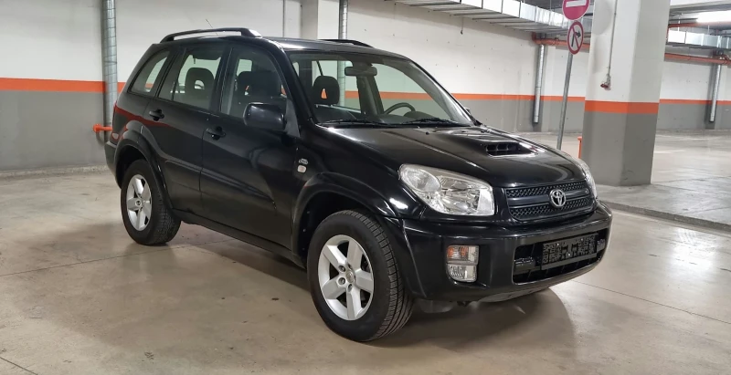 Toyota Rav4 2.0 D4D Отлична 4х4, снимка 2 - Автомобили и джипове - 48299535