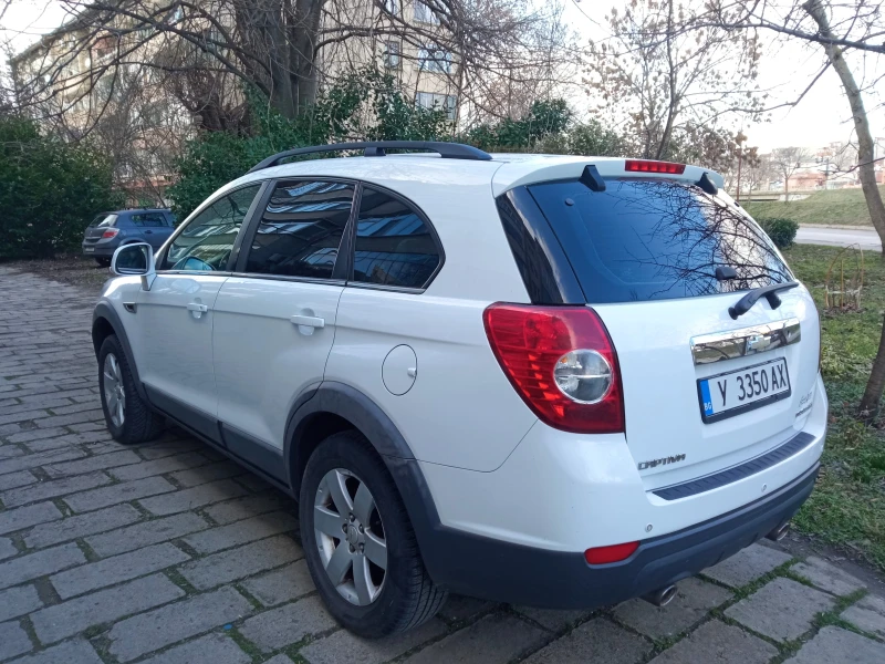 Chevrolet Captiva 4х2, снимка 12 - Автомобили и джипове - 48994154