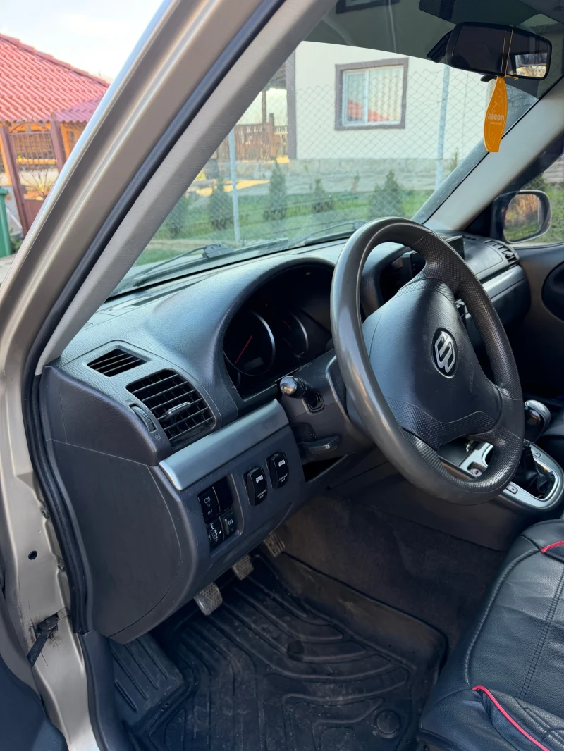Suzuki Grand vitara, снимка 17 - Автомобили и джипове - 52381400