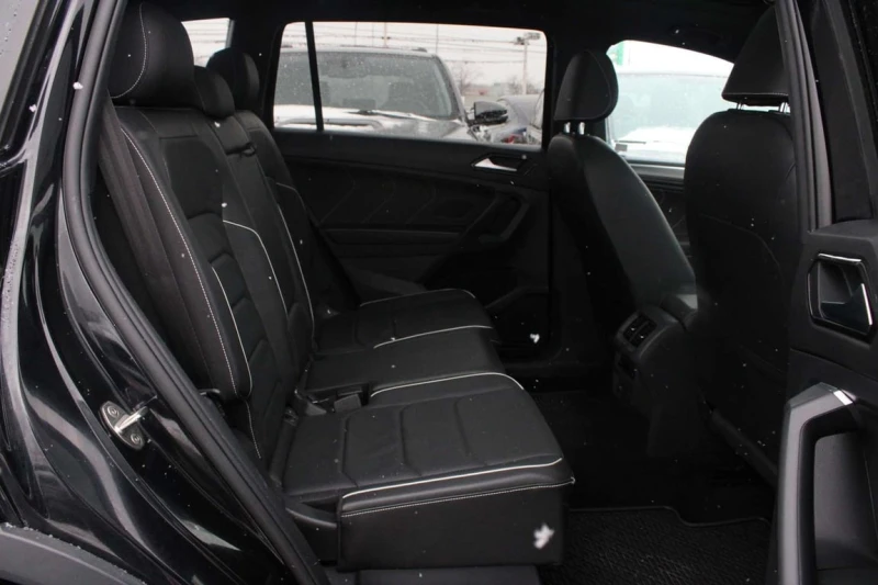 VW Tiguan HIGHLINE R-Line 4MOTION | NO ACCIDENT | , снимка 16 - Автомобили и джипове - 53355392