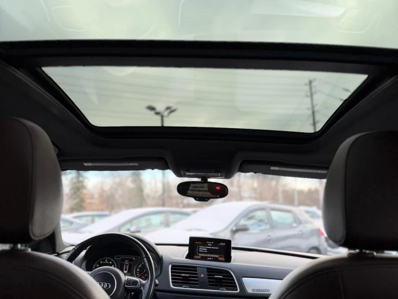 Audi Q3 * HeadUp* AвтоКредит* (ЦЕНА ДО БГ), снимка 10 - Автомобили и джипове - 53515163