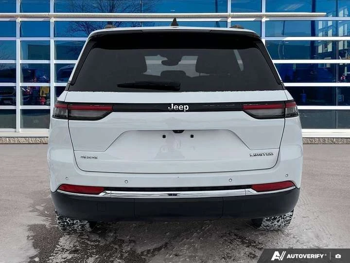 Jeep Grand cherokee Limited | Leather | Nav | Carplay | Safety Tech | , снимка 5 - Автомобили и джипове - 54080326