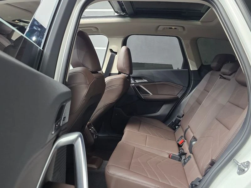 BMW X1 * X1 Sdrive 20I Xline* , снимка 12 - Автомобили и джипове - 55663471