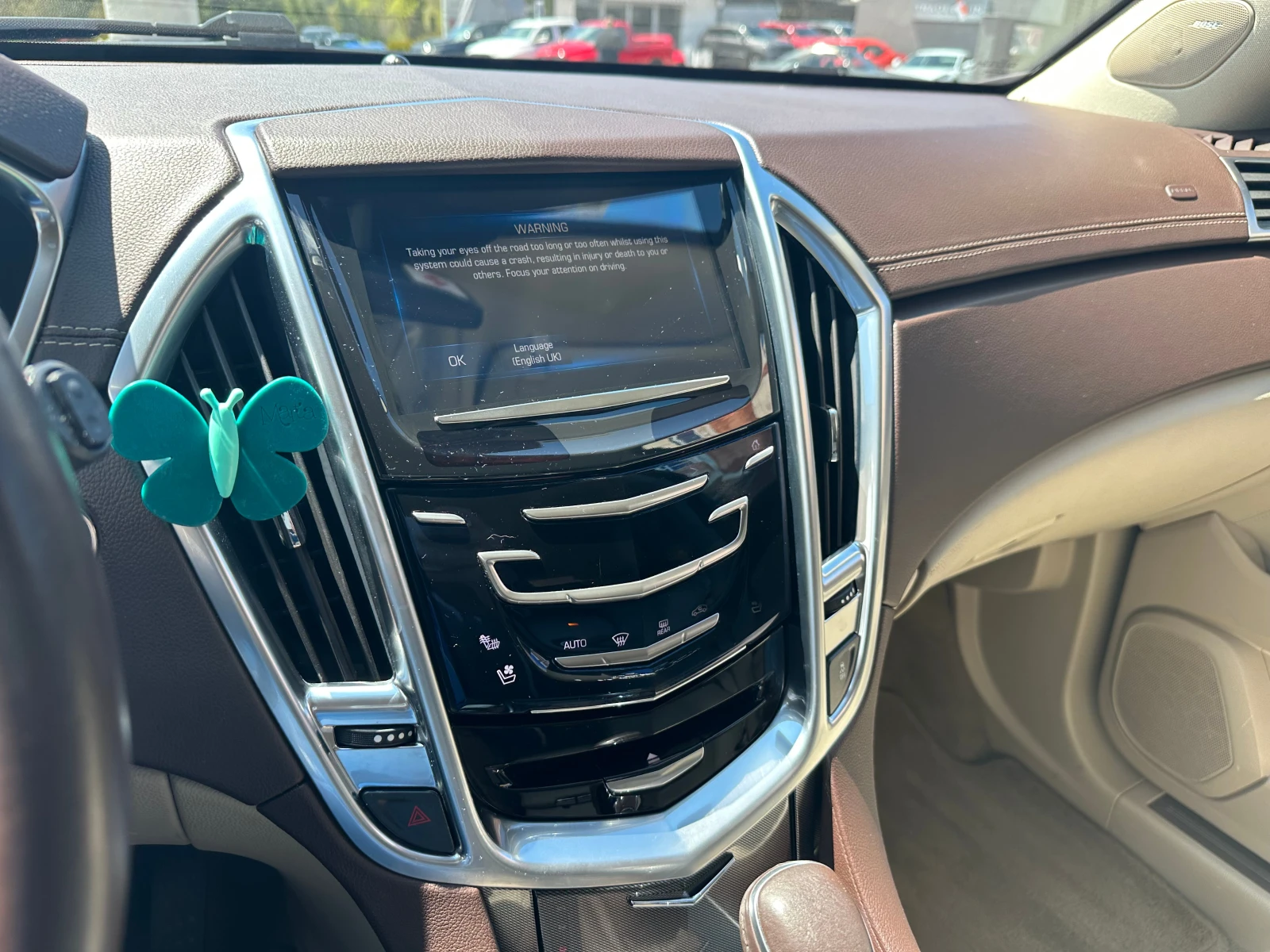 Cadillac Srx 3.6 AWD 4X4 LPG Европейски  - изображение 7