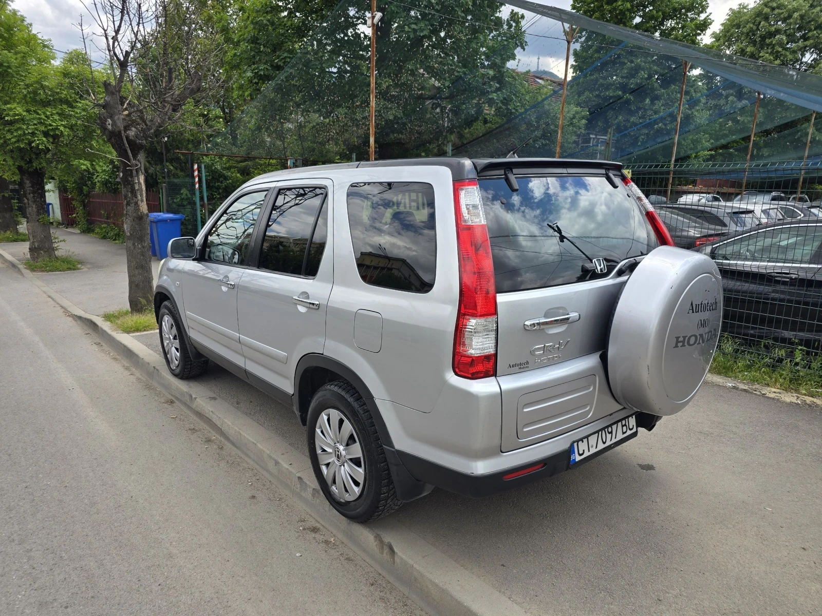Honda Cr-v 2.2d - изображение 5