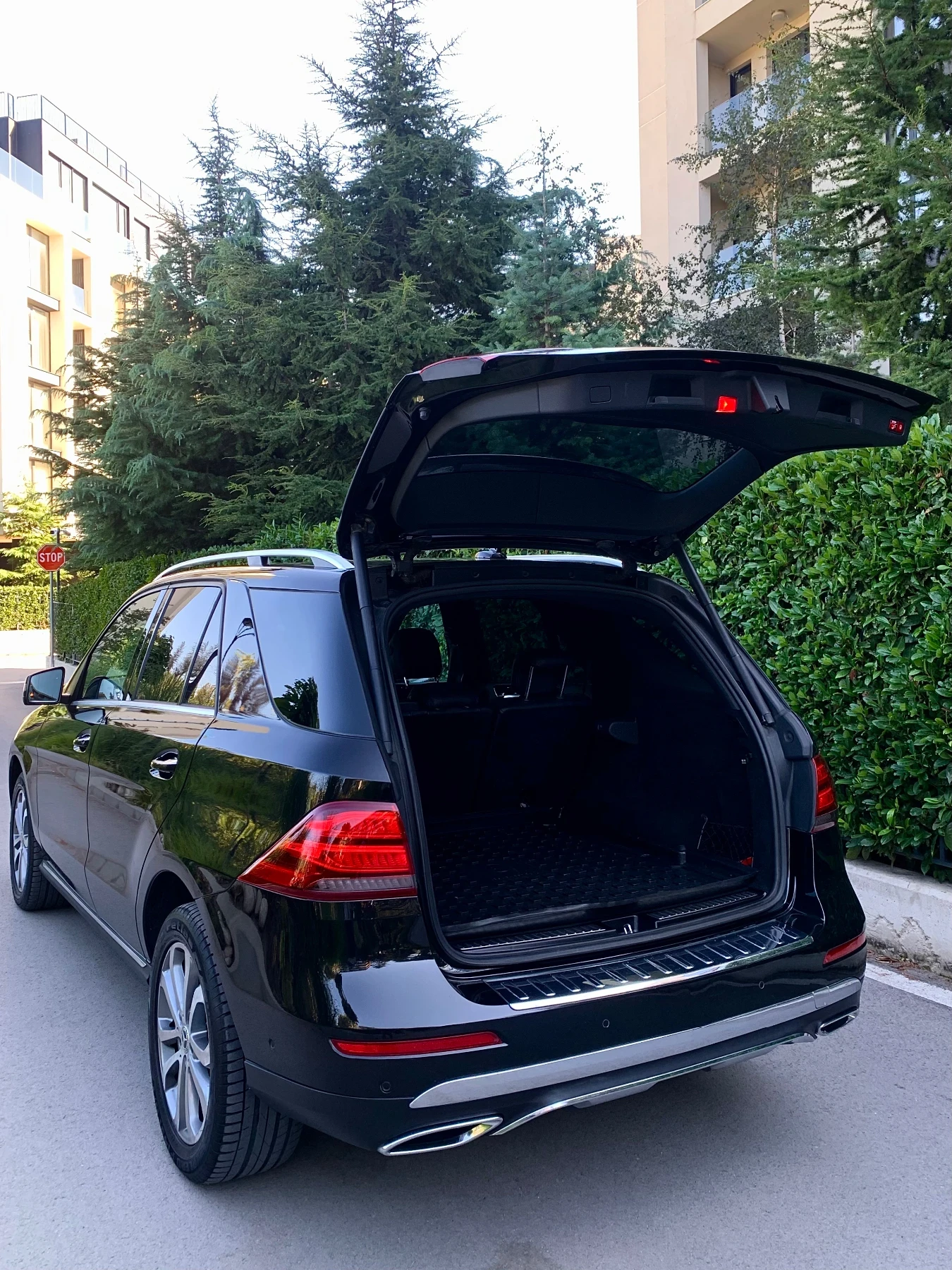 Mercedes-Benz GLE 350 CDI Distronic Пружини 360* Панорама Keyless H/K - изображение 9