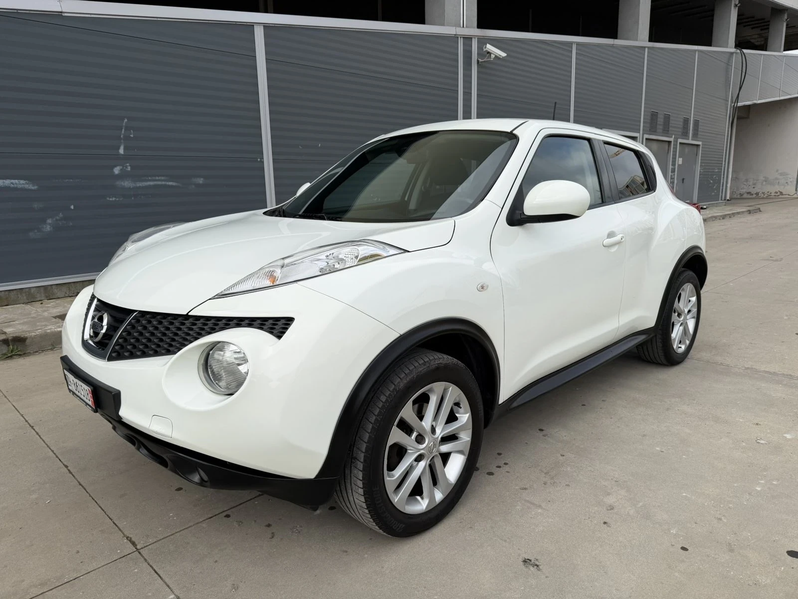 Nissan Juke 1.6i Swiss | Mobile.bg   2