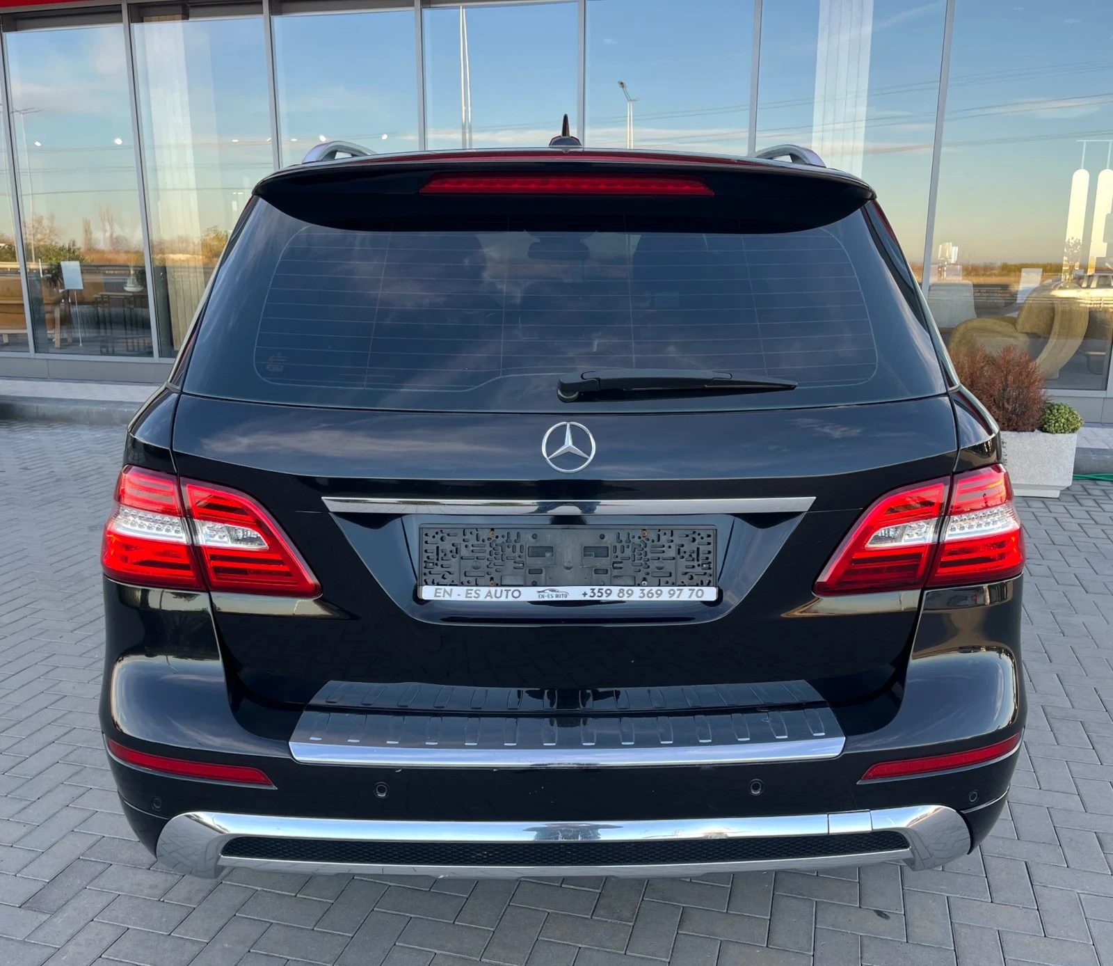 Mercedes-Benz ML 350 AMG/Панорама/регистриран, снимка 5 - Автомобили и джипове - 53716281