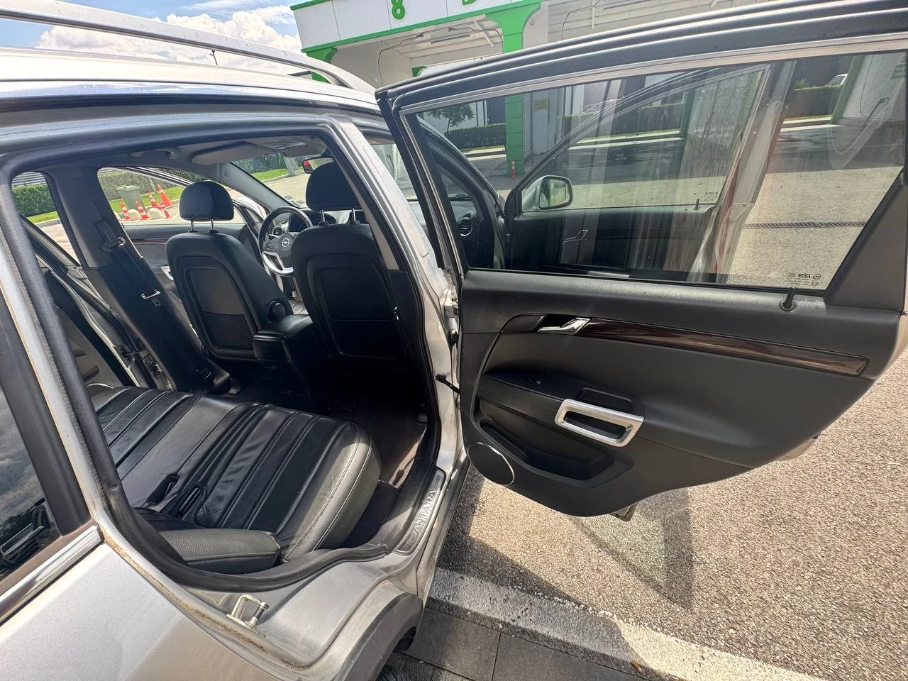 Opel Antara, снимка 15 - Автомобили и джипове - 54742966