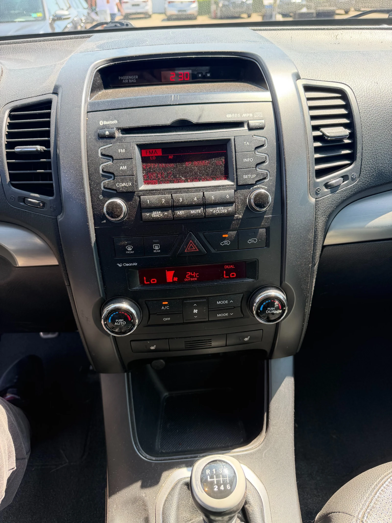 Kia Sorento 2.2CRDI 4WD PANORAMA/KOJA EURO 5, снимка 15 - Автомобили и джипове - 55091155