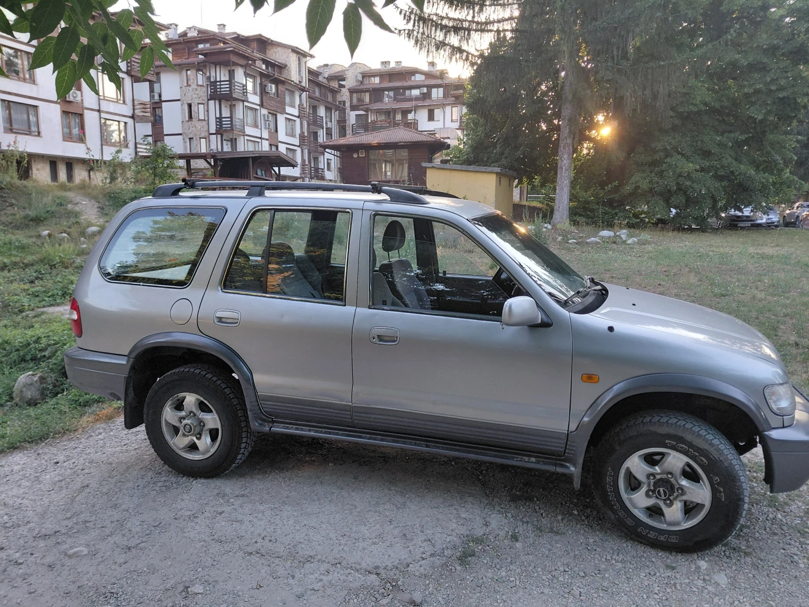 Kia Sportage 2.0 118kc. Бензин /Газ, снимка 2 - Автомобили и джипове - 55625271