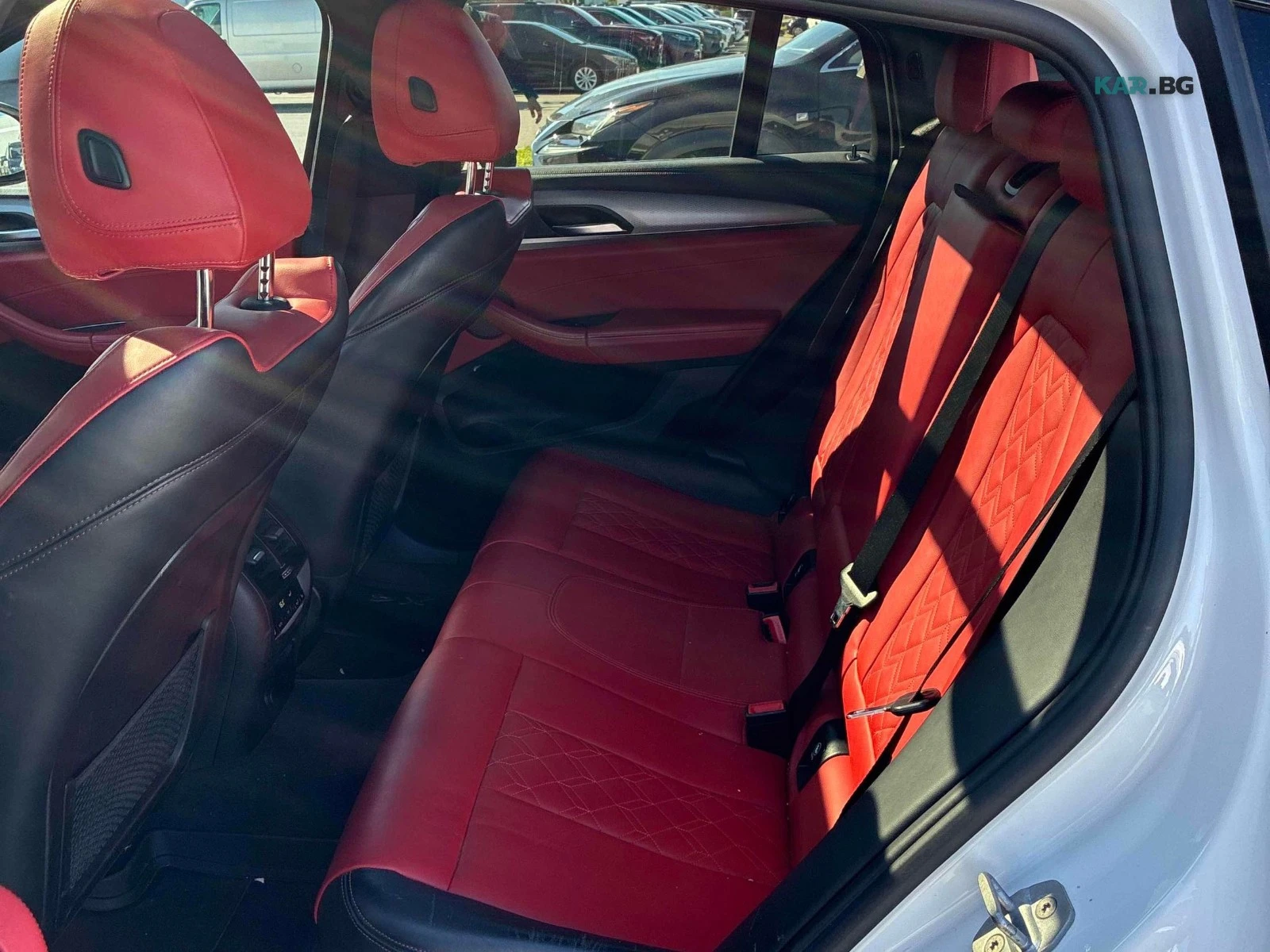 BMW X4 M40* ОБДУХ* PANO* AMBIENT* 360* HUD* HARMAN, снимка 10 - Автомобили и джипове - 55722785