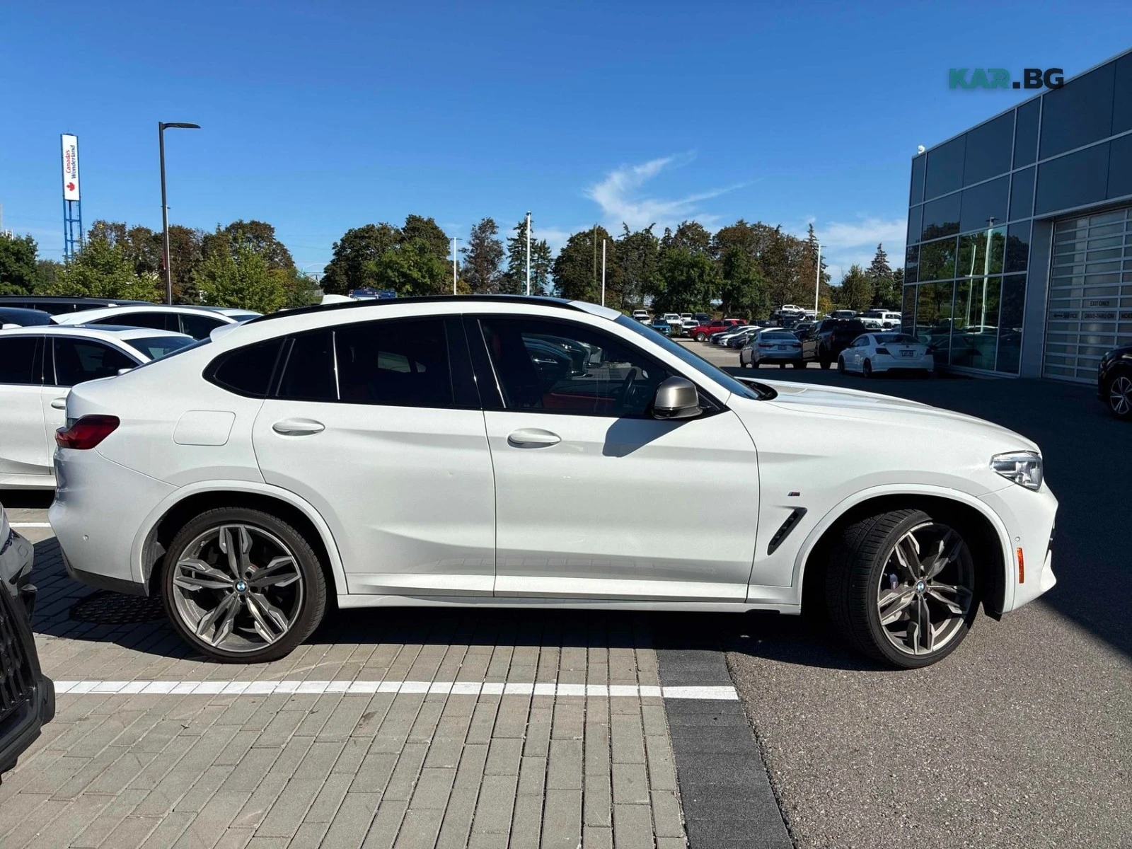 BMW X4 M40* ОБДУХ* PANO* AMBIENT* 360* HUD* HARMAN, снимка 4 - Автомобили и джипове - 55722785