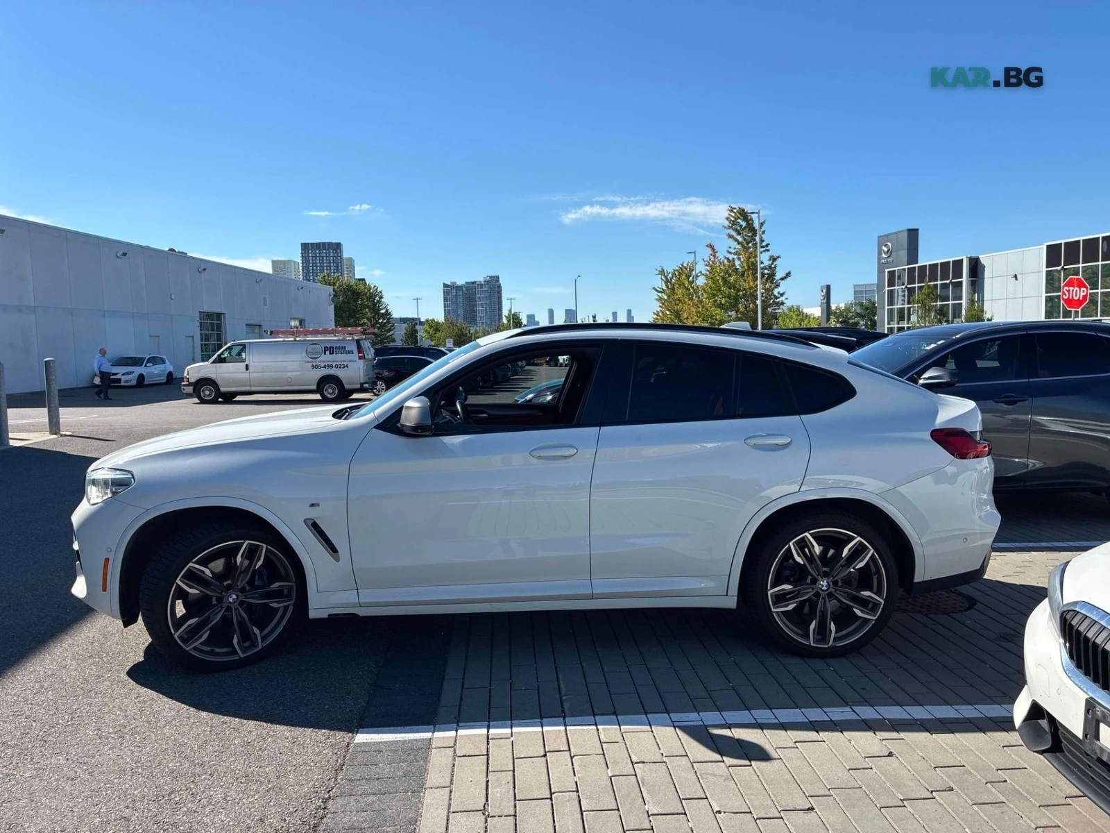 BMW X4 M40* ОБДУХ* PANO* AMBIENT* 360* HUD* HARMAN, снимка 3 - Автомобили и джипове - 55722785