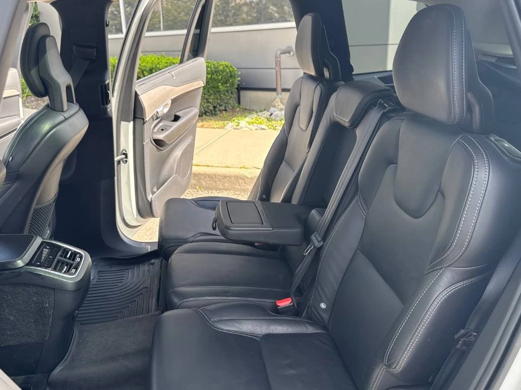 Volvo Xc90 T6 AWD Inscription* CARFAX* ОПЦИЯ ЗА ФИНАНСИРАНЕ* , снимка 11 - Автомобили и джипове - 56073552