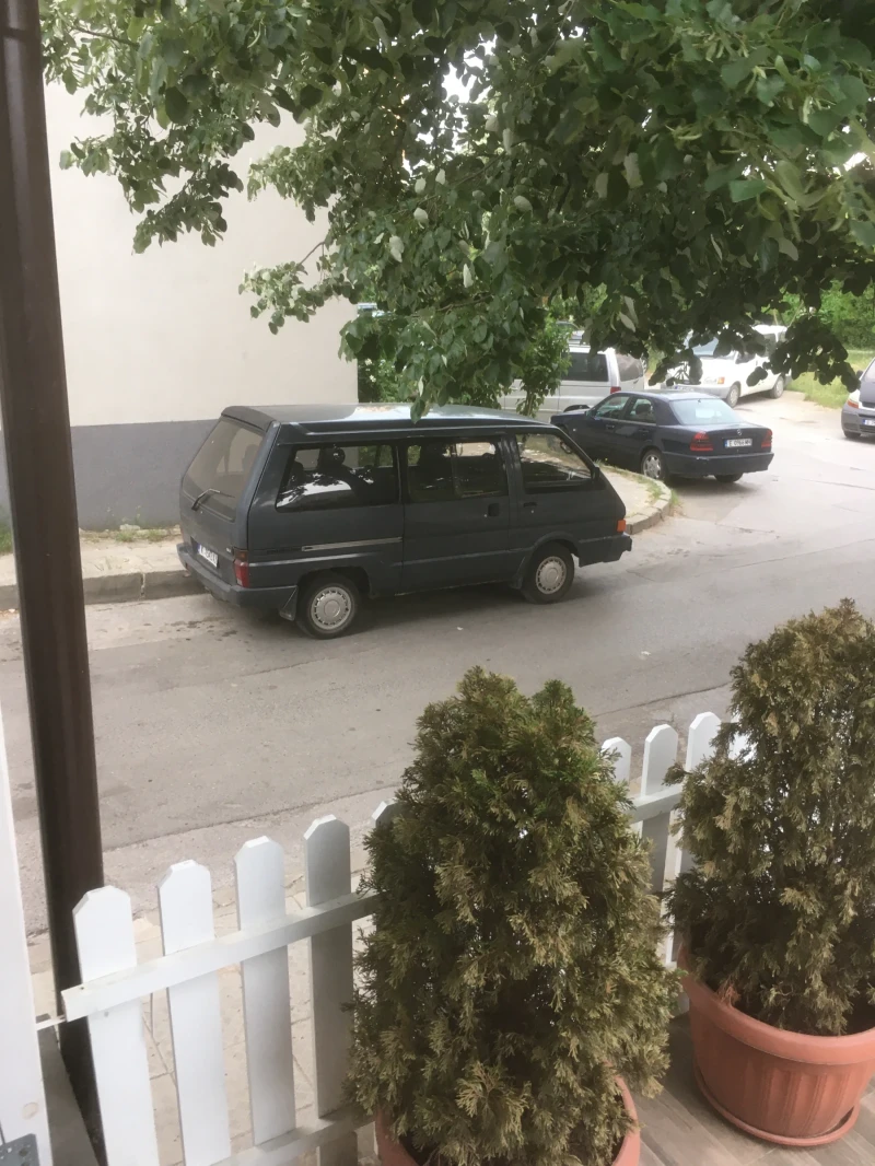 Nissan Vanette, снимка 4 - Бусове и автобуси - 48707540