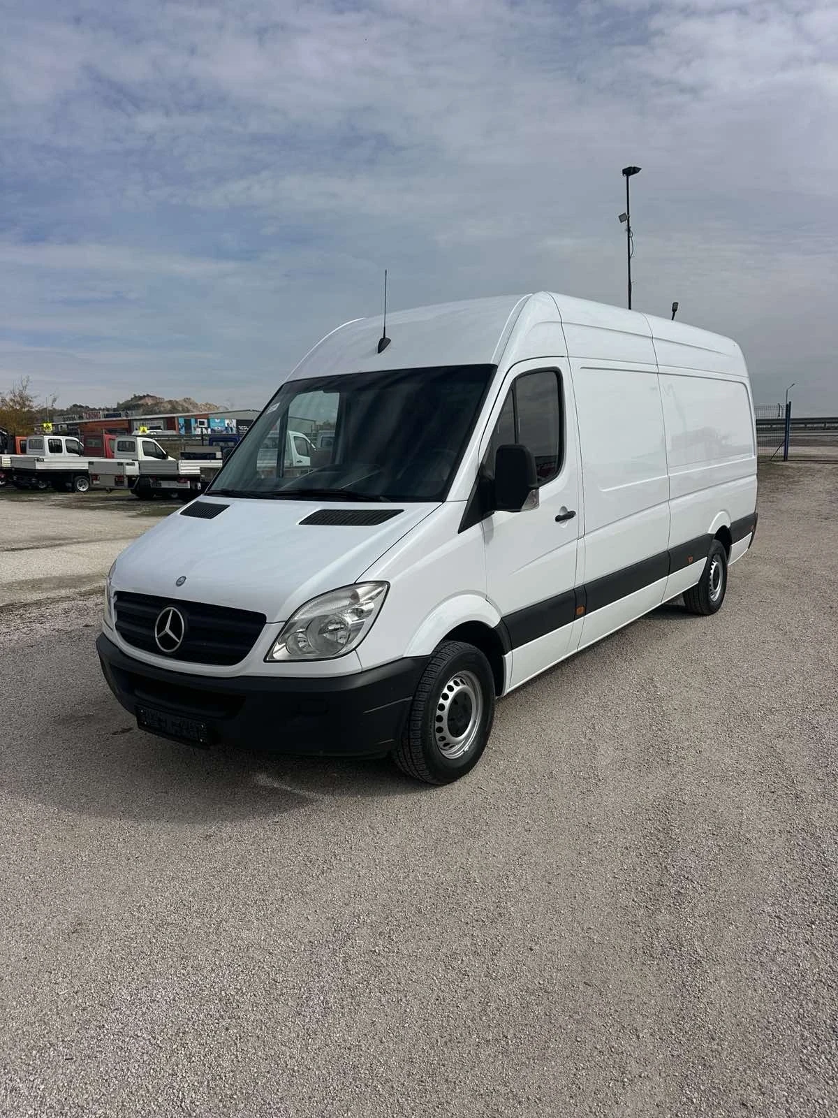 Mercedes-Benz Sprinter 313  - изображение 2