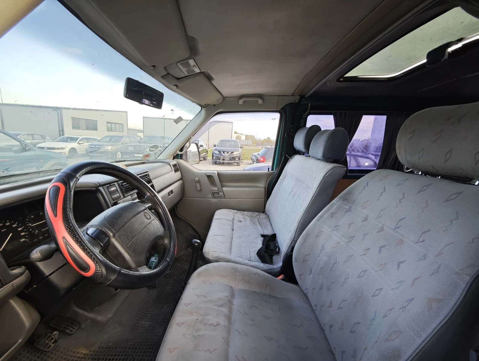 VW T4 2.5 102, снимка 9 - Бусове и автобуси - 56520899