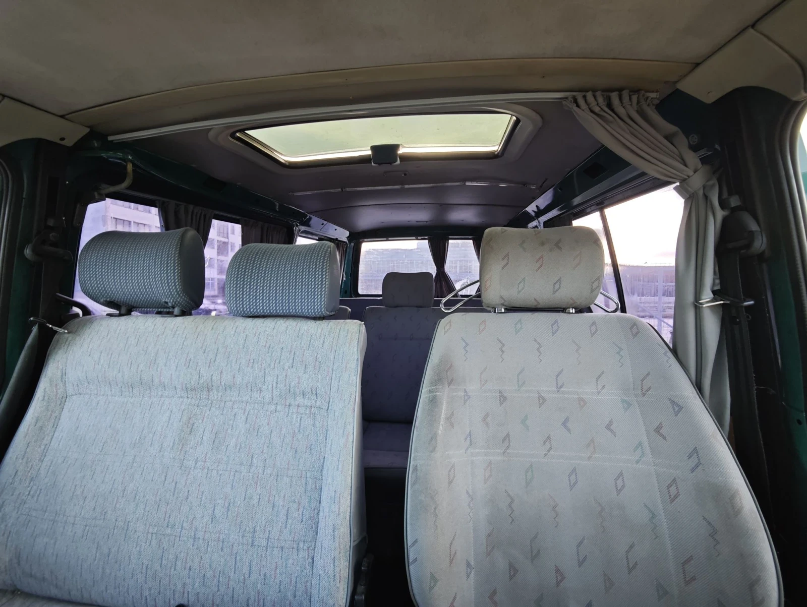 VW T4 2.5 102, снимка 10 - Бусове и автобуси - 56520899