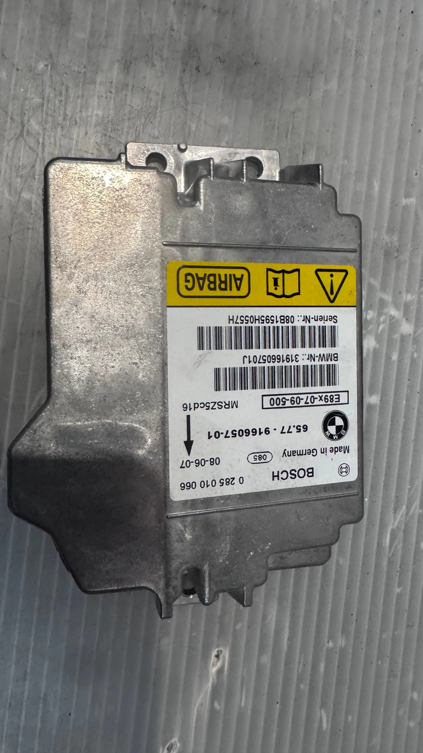 Airbag  /  /  a BMW 118 - 0285010066 / 65.77-9166057-01 | Mobile.bg   1