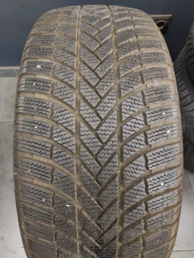 Гуми Зимни 245/45R19, снимка 2