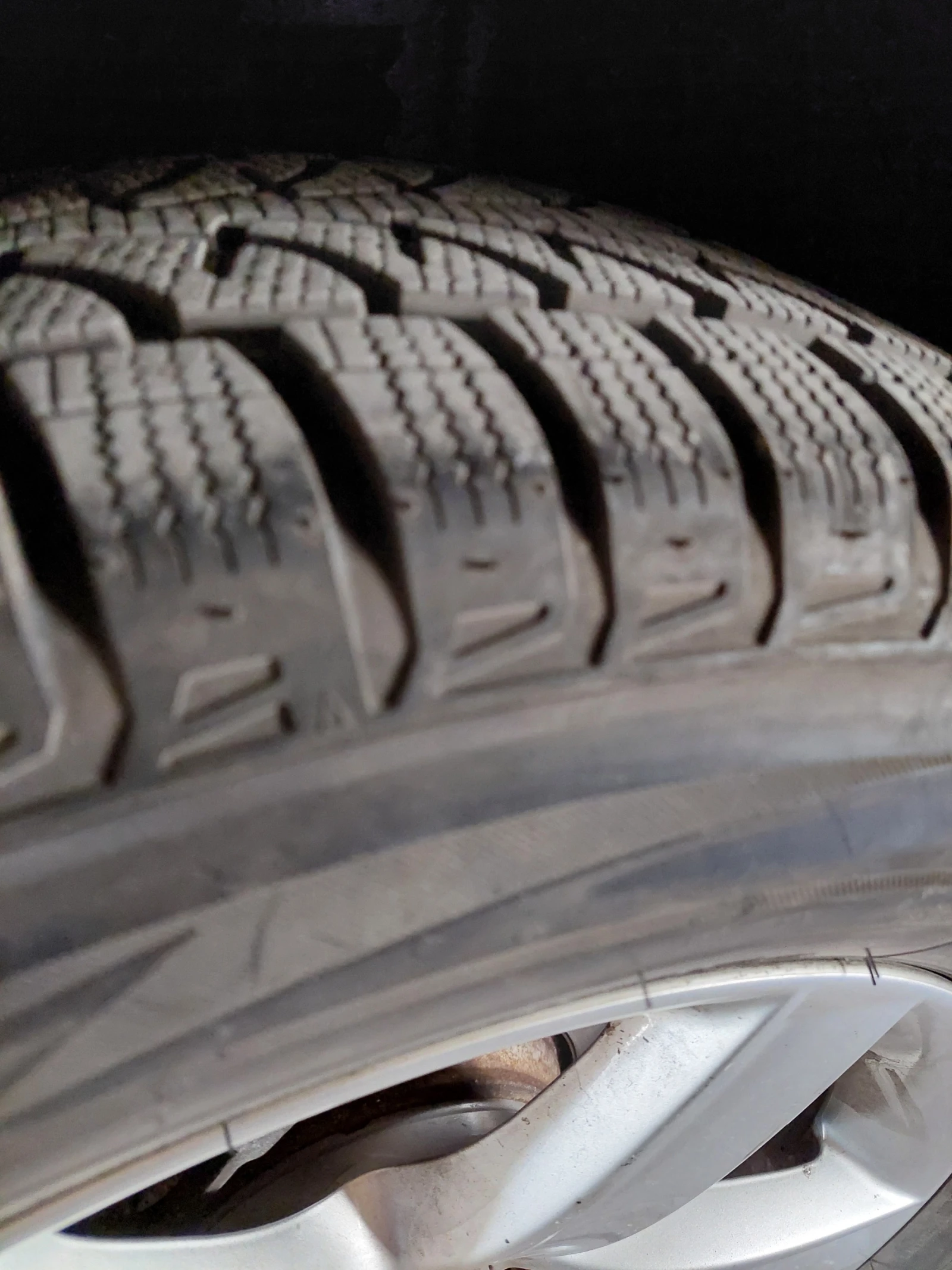    235/65R17 | Mobile.bg   6