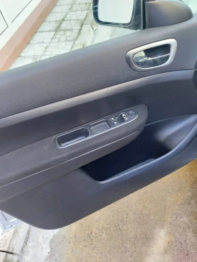 Peugeot 307 2.0 hdi, снимка 3