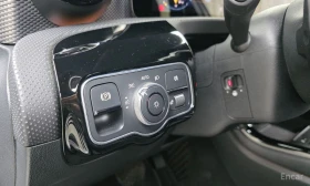 Mercedes-Benz A 200, снимка 13