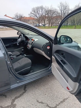 Kia Ceed 1.4-БЕНЗИН-100к.с.-НОВ ВНОС-С РЕГИСТРАЦИЯ-ОТЛИЧНА! - 4000 € / 7823.32 лв. - 42618164 10