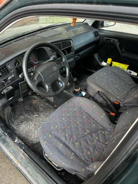 VW Golf 1.6 - 1150 € / 2249.20 лв. - 38417581 7