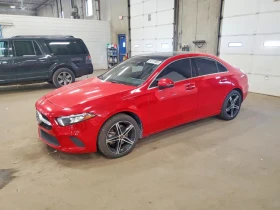 ������ Mercedes-Benz A 220