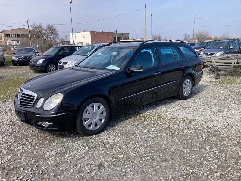 Mercedes-Benz E 220  EVO Avantgarde, снимка 3 - Автомобили и джипове - 44671037