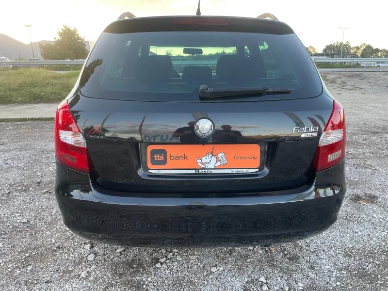 Skoda Fabia 1.4TDI-70-ITALIA, снимка 10 - Автомобили и джипове - 47503631