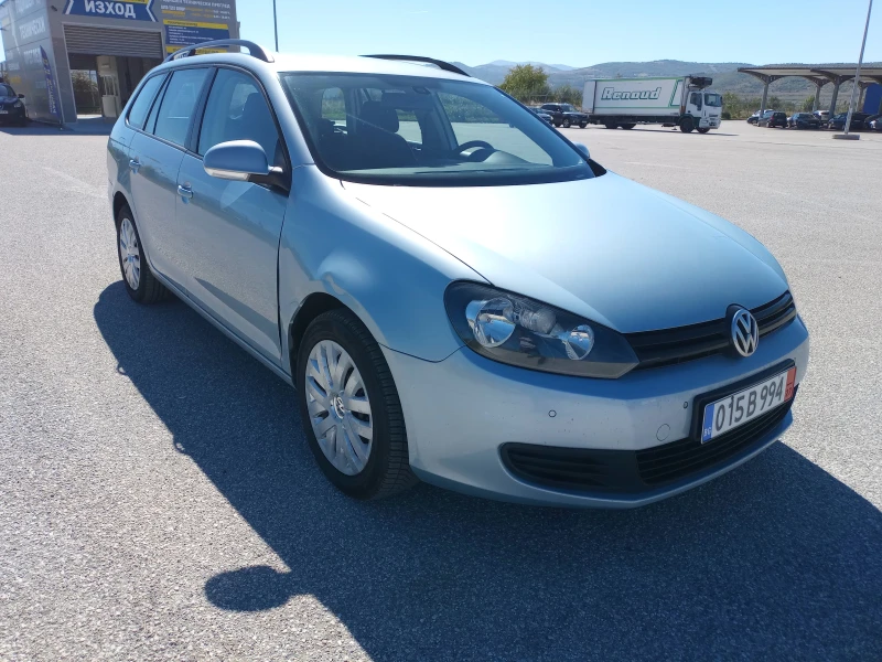 VW Golf 1.6 TDI АВТОМАТИК NAVI, снимка 4 - Автомобили и джипове - 47605794