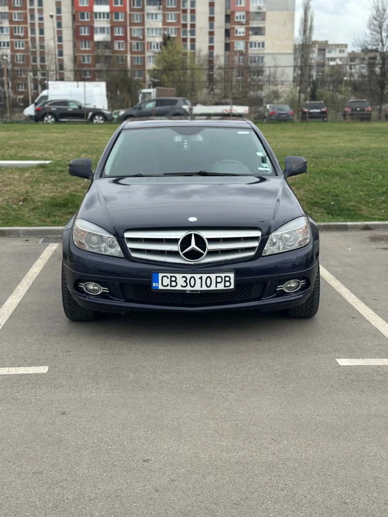 Mercedes-Benz C 320, снимка 2 - Автомобили и джипове - 51687239