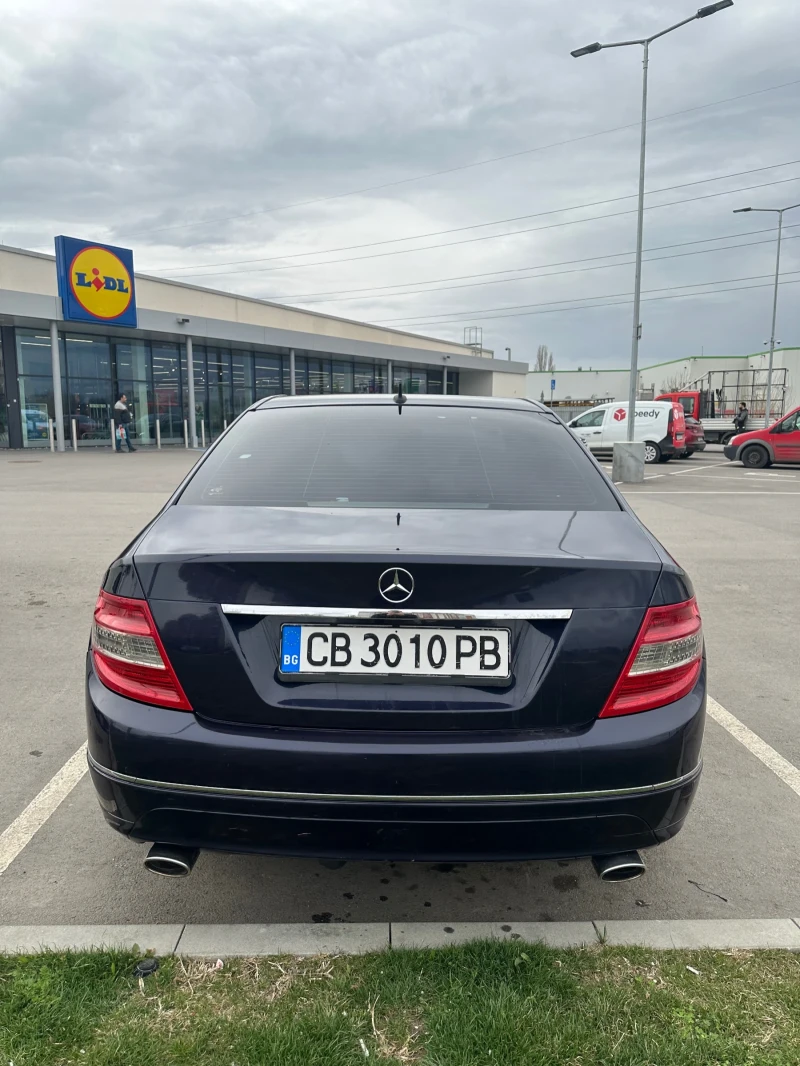 Mercedes-Benz C 320, снимка 5 - Автомобили и джипове - 51687239