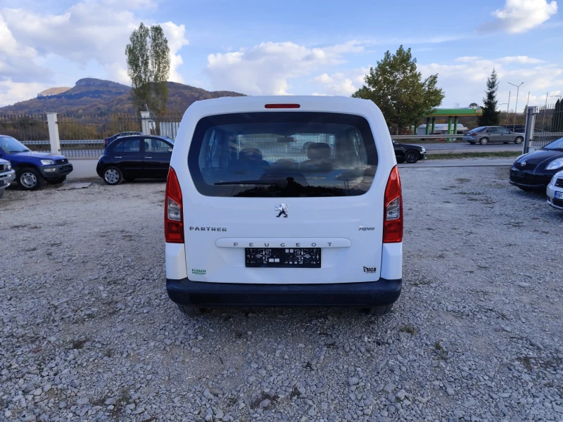 Peugeot Partner 1.6 дизел , снимка 7 - Автомобили и джипове - 47821969