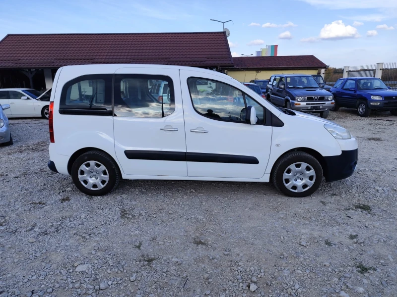 Peugeot Partner 1.6 дизел , снимка 4 - Автомобили и джипове - 47821969