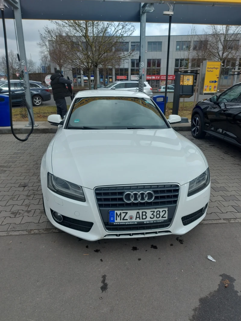 Audi A5, снимка 1 - Автомобили и джипове - 49324569